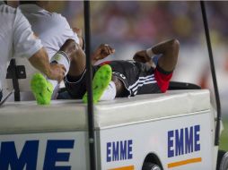 El ghanés sale de la cancha minutos antes de que terminara el partido. MEXSPORT / C. De Marchena