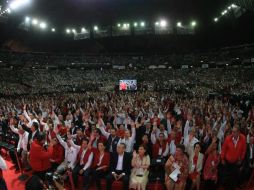 La sesión de la XXII Asamblea Nacional del Partido Revolucionario Institucional se realiza en el Palacio de los Deportes. TWITTER / @EnriqueOchoaR