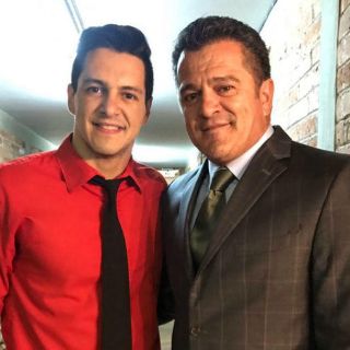 Ex futbolistas apadrinan al actor Carlos Gatica en 'Mentiras'