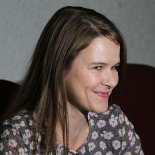 Nailea Norvind actúa en obras que toquen los sentidos