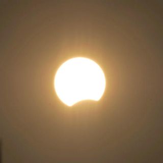 Mirar eclipse sin equipo adecuado provocaría ceguera