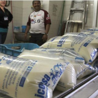 Liconsa niega donativos a fundación ligada a Rafael Márquez