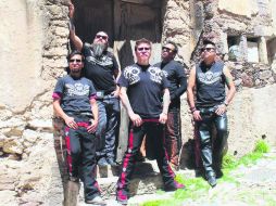 Kompadres Muertos. La banda llega a la Perla Tapatía para celebrar sus 25 años de carrera. ESPECIAL /