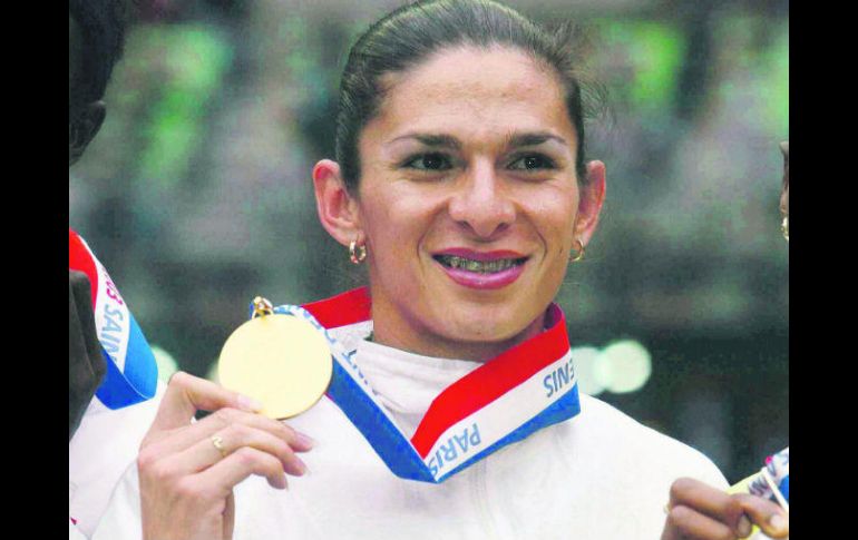 El Campeonato Mundial de Atletismo de París 2003 representó uno de los puntos más altos en la carrera de Ana Gabriela Guevara. MEXSPORT / ARCHIVO
