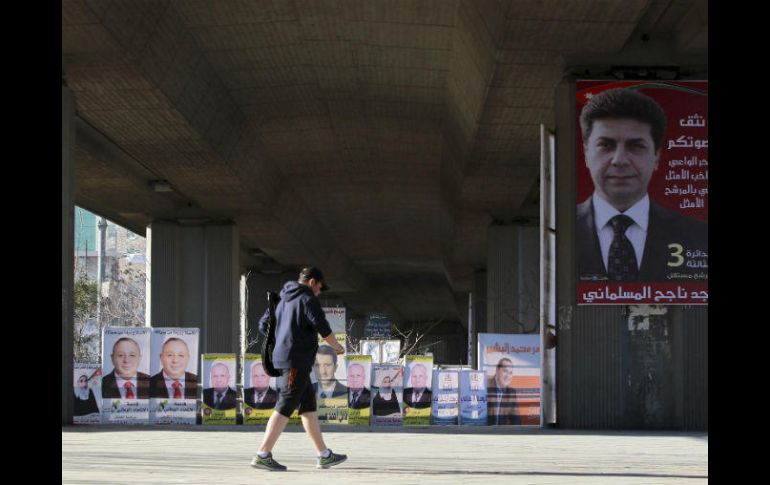 La gran mayoría de los candidatos se presentan a título individual y dependen del respaldo de grupos tribales o de pequeños distritos. AFP /
