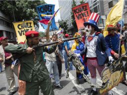 Seguidores de Nicolás Maduro participaron en una manifestación contra el imperialismo. EFE / N. Sayago