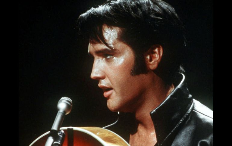 La canción más popular de Elvis, en México y a nivel mundial, es 'Can´t Help Falling in Love'. AP / ARCHIVO