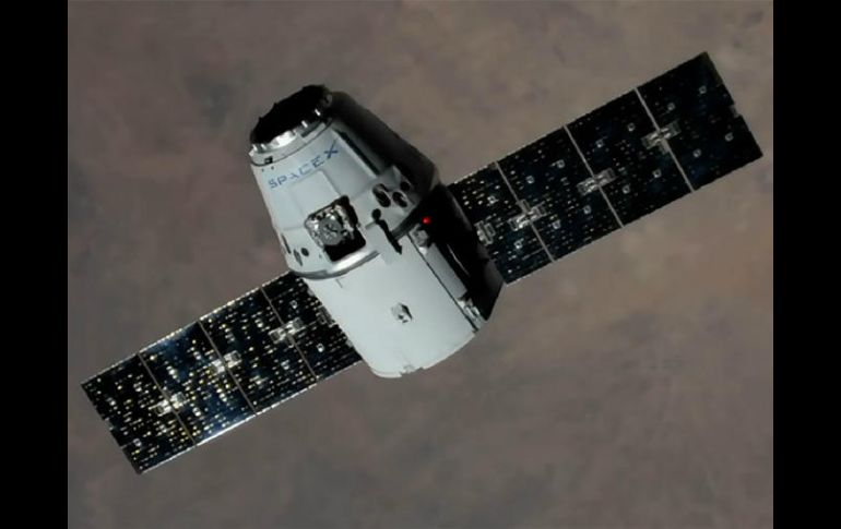 Investigadores quieren asegurarse de que el ordenador podrá sobrevivir a las muy duras condiciones que le esperan en el espacio. AFP / HANDOUT