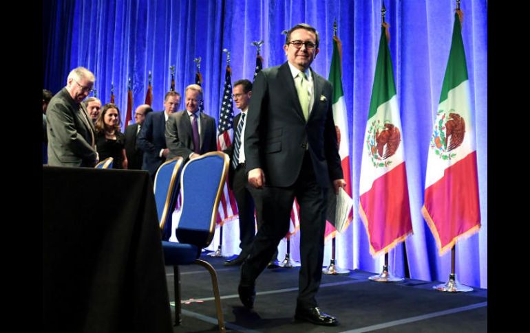 El secretario mexicano de Economía, Ildefonso Guajardo, durante la primera ronda de egociaciones del TLCAN. NTX / L. Nolly