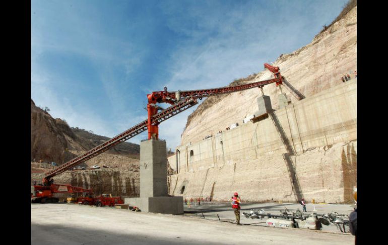 Pedirán informes sobre el costo que la obra y la infraestructura tendrá sobre las finanzas estatales. EL INFORMADOR / ARCHIVO