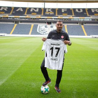 Kevin-Prince Boateng firma con el Eintracht