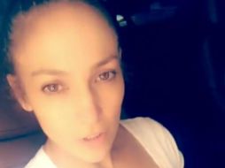 Jennifer Lopez casi siempre se muestra ante sus fans en redes a través de fotografías. INSTAGRAM / jlo