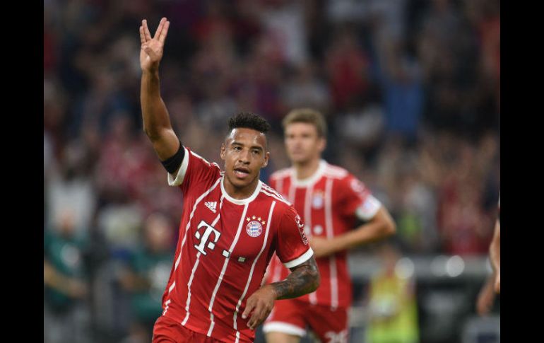 Corentin Tolisso anota en su debut liguero con el Bayern. AFP / A. Gebert