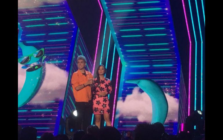 Foto: A la fiesta acudieron 10 mil personas, dicen organizadores. TWITTER / @MundonickLA