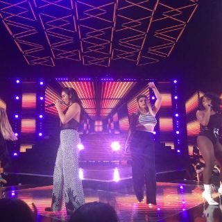 CNCO y Fifth Harmony prenden los Kids' Choice Awards