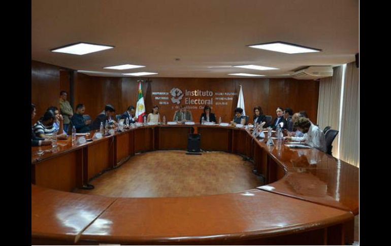 El IEPC dará el visto bueno a las consultas hoy en sesión extraordinaria. FACEBOOK / iepcjalisco