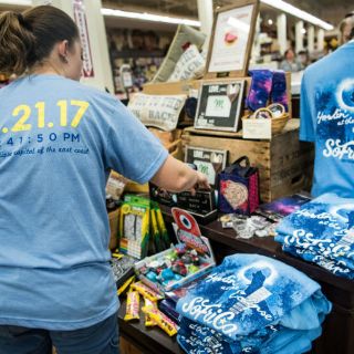 EU espera con emoción el gran eclipse total de Sol