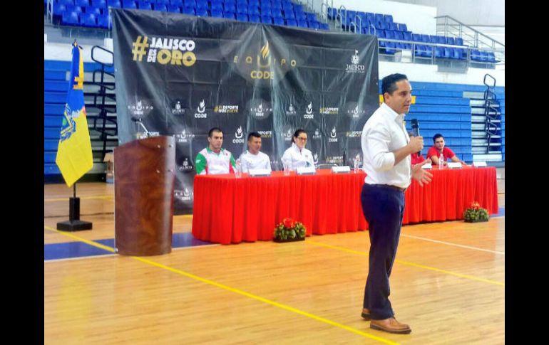 ''Llevaremos una delegación competitiva y preparada para ganar la decimocuarta Paralimpiada Nacional'', dice André Marx Miranda. TWITTER / @AndreMarxCode