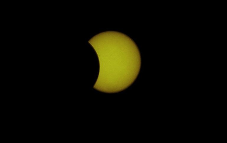 El eclipse parcial de sol terminará alrededor de las 14:30 y el IAM mantendrá sus puertas abiertas hasta esa hora. EL INFORMADOR / E. Barrera