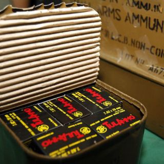 Aseguran cartuchos y cargadores en Tepatitlán