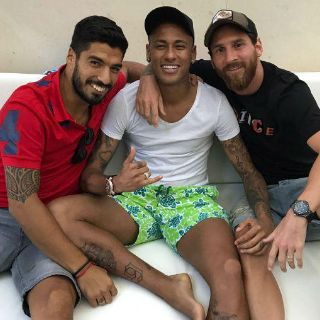 Messi, Suárez y Neymar se reúnen