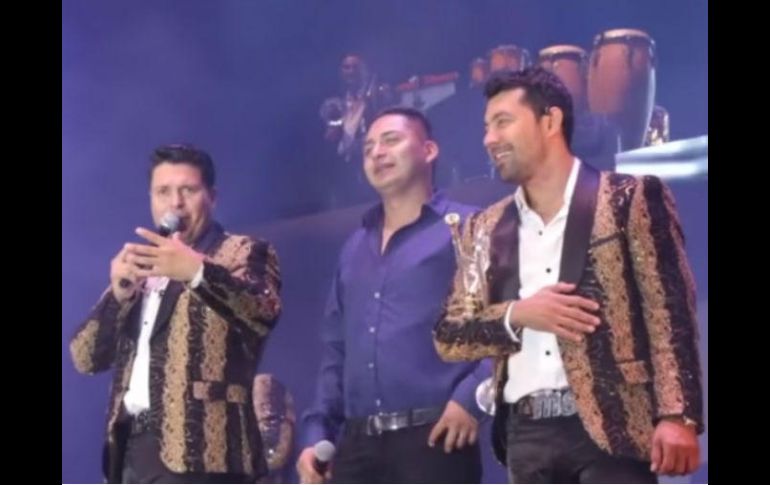Manuel Herrera adquirió fama tras el video viral donde se le mostraba cantando. YOUTUBE / Lizos Music