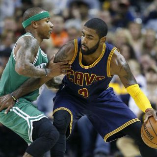 Cavs ceden a Irving a Celtics a cambio de Thomas
