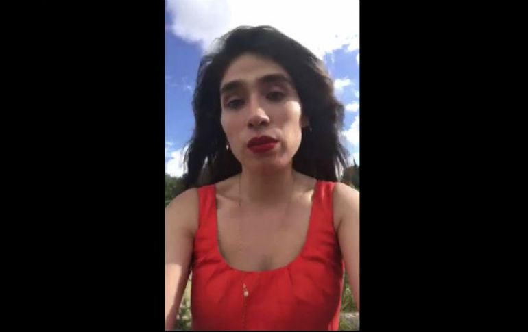 La sobrecargo manifestó que confía en que se haga justicia. FACEBOOK / Isabel Otero