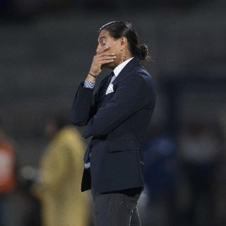 Pumas anuncia el cese de Francisco Palencia