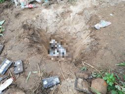 Bomberos de Zapopan se hicieron cargo de las maniobras de extracción del cuerpo. ESPECIAL /