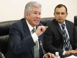 El titular de la SCT indica que en ningún momento se le hizo referencia de aspectos faltantes en la obra, ni de riesgos de un socavón. SUN / I. Olivares