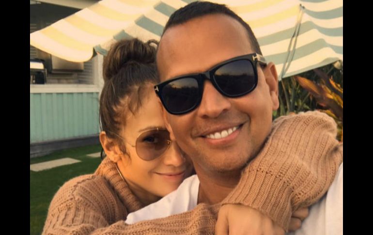 Jennifer Lopez y su novio continúan disfrutando de su amor y lo presumen en redes sociales. INSTAGRAM / jlo