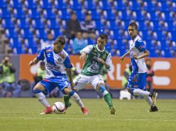 Acción del partido entre Puebla y León en el estadio Cuauhtémoc. MEXSPORT / Isabel