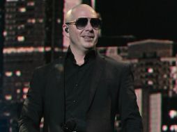 Explican que la parte de la filosofía que Pitbull considera fundamental para su éxito es transformar lo negativo en positivo. NTX / ARCHIVO