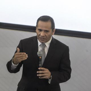 Donan equipo a Fiscalía para combate a narcóticos