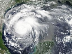 'Harvey' lleva vientos máximos de 130 kilómetros por hora. EFE /