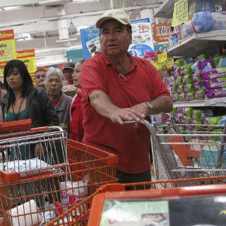 Autoservicios tienen menor alza en piso de ventas de 5 años