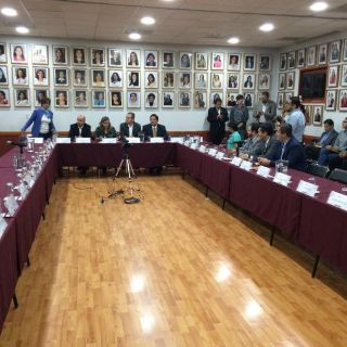 Comparecen aspirantes a Comisión de Selección del SEA