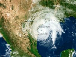 El huracán 'Harvey' es categoría 3 y ha sido catalogado como un gran peligro para las vidas humanas. AFP /