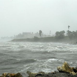 Interjet cancela vuelos México-Houston por ‘Harvey’