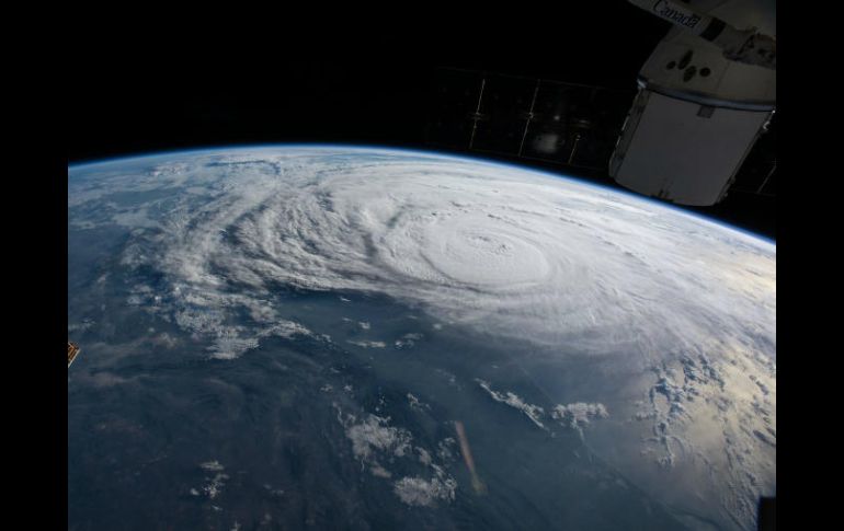 'Harvey' se encuentra a horas de alcanzar la costa de Texas. TWITTER / @NASA