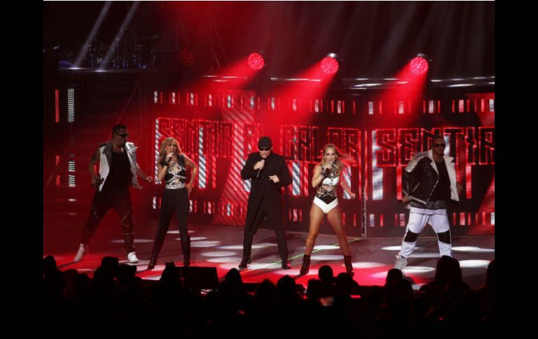 El grupo Caló en su presentación de anoche en el Telmex. EL INFORMADOR / E. Barrera