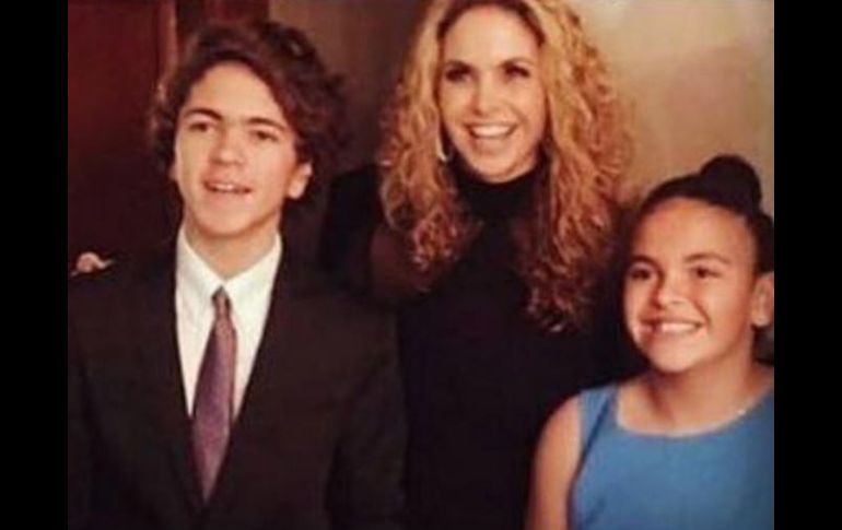 José Manuel y Lucerito, de 12 años, son producto de la relación que la cantante tuvo con Manuel Mijares. INSTAGRAM / luceromexico