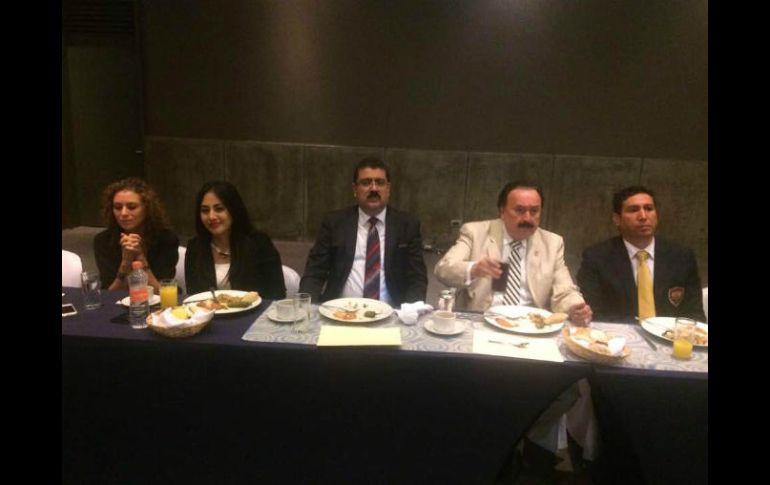 Imagen de la primera reunión para presentar candidaturas para la premiación de la Asociación Civil Honoris Causa. FACEBOOK / Marco Tardelli Rhomemut