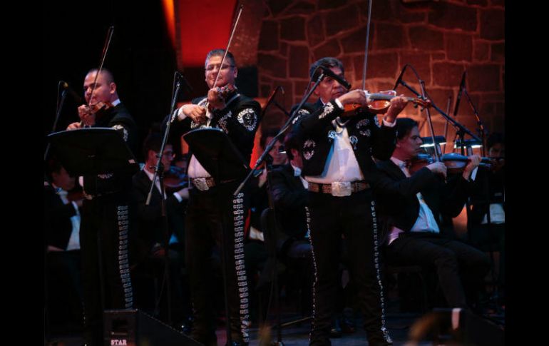 Los asistentes tapatíos disfrutaron de tres ensambles emblemáticos. EL INFORMADOR / F. Atilano