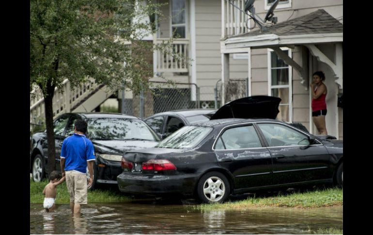 Houston se declara en emergencia por inundaciones. AFP / B. Simialowsky