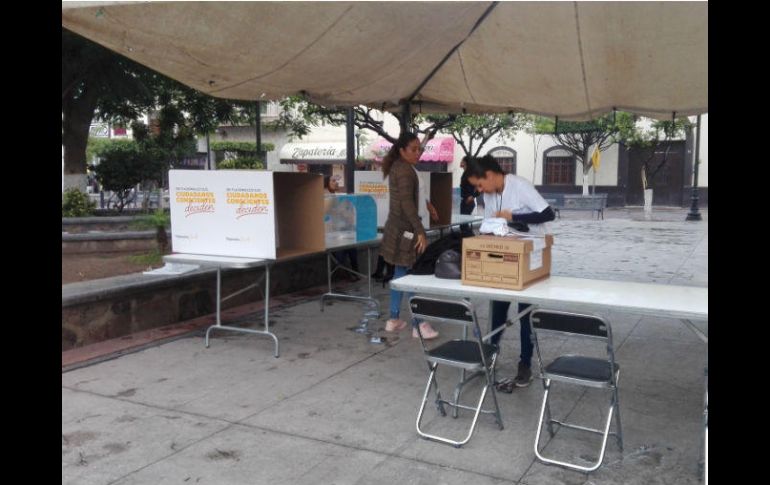 En total, en Tlajomulco fueron instaladas 139 mesas de votación, dentro de las 88 casillas. EL INFORMADOR / R. Bobadilla