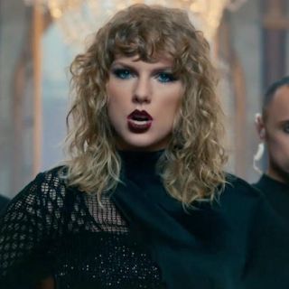 Taylor Swift podría brillar en los Premios MTV