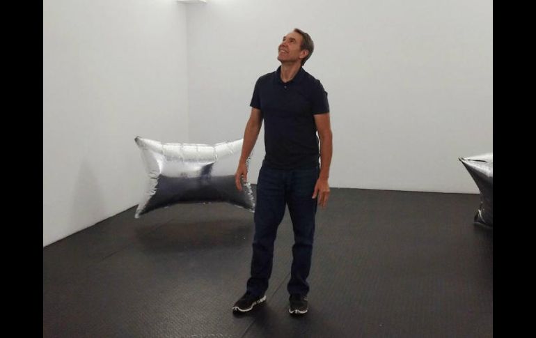 Jeff Koons visitó la exposición 'Andy Warhol' en el Museo Jumex. TWITTER / @FundacionJumex