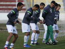Bolivia se prepara para enfrentar a Perú el próximo jueves. AP / J. Karita